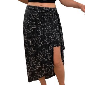 Free people women’s floral midi wrap skirt size 2